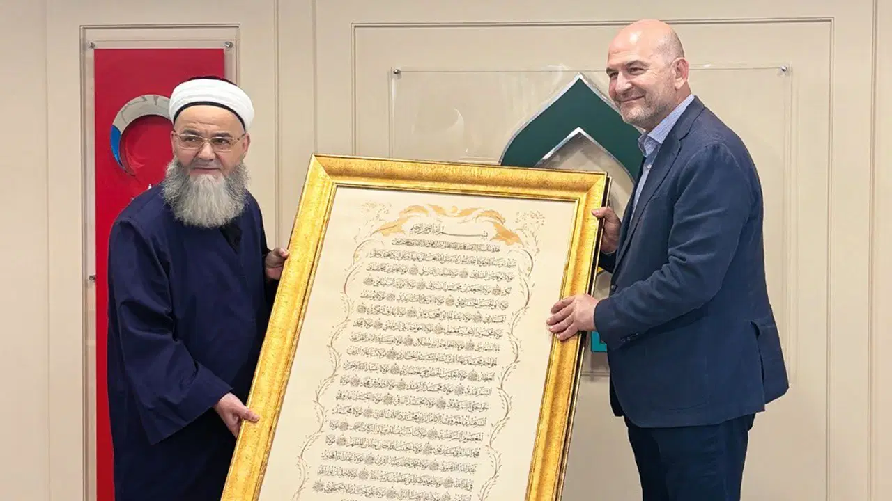 Süleyman Soylu, Cübbeli Ahmet'i ziyaret etti: 'Allah kendilerinden razı olsun'
