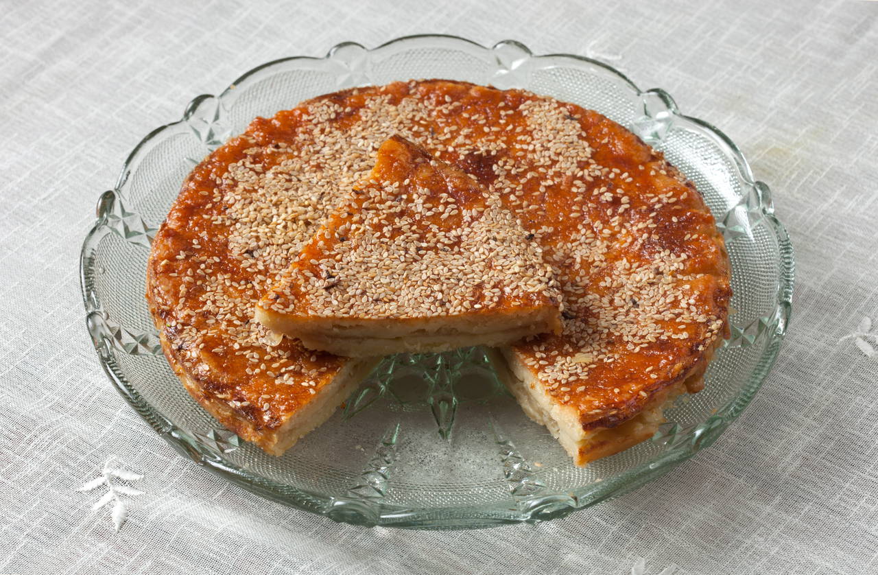 Enfes tadıyla mest eden lezzet: MasterChef soğanlı Girit böreği tarifi