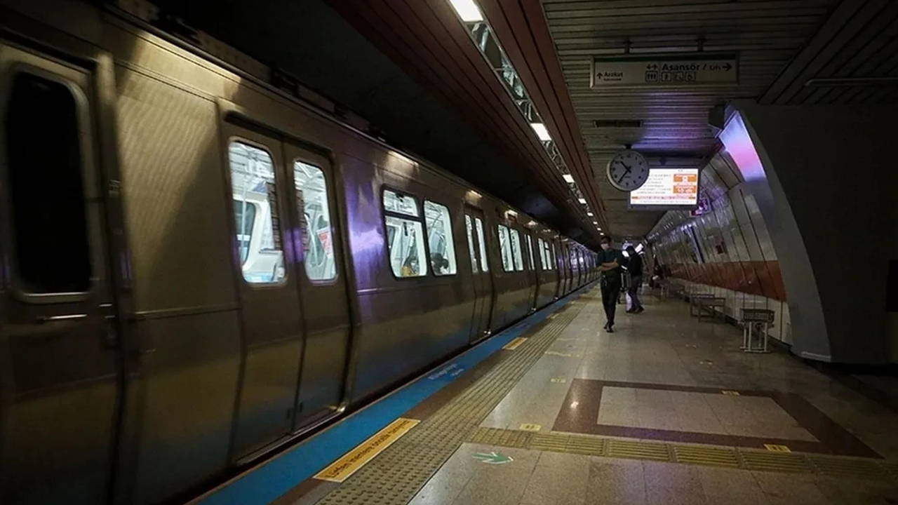 İstanbul'da bazı metro durakları kapatıldı