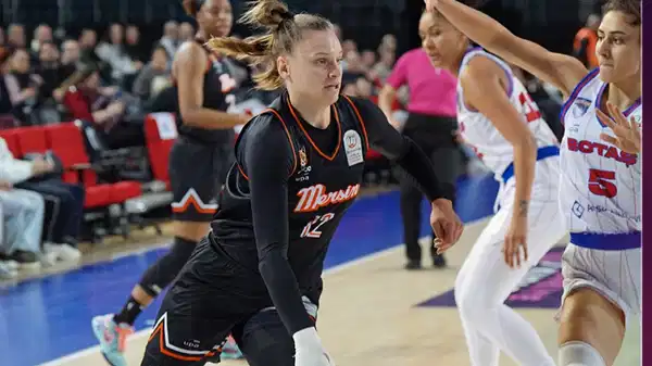 ÇBK Mersin, kupada yarı finale yükseldi!