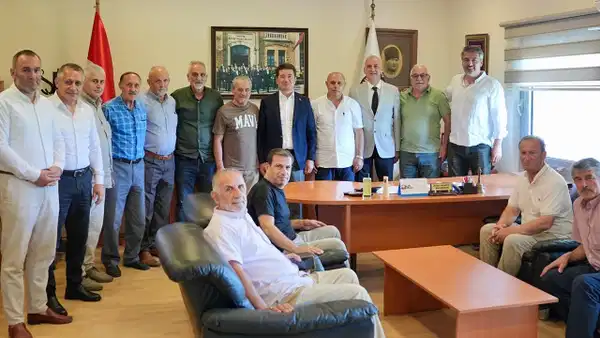 Ahmet Kaya'dan amatörlere büyük destek