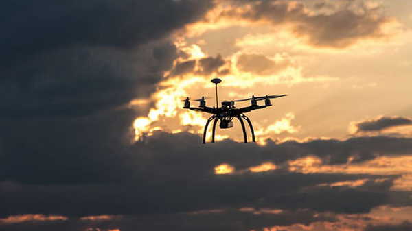 Gökyüzünde yalnız gezen drone’lar!