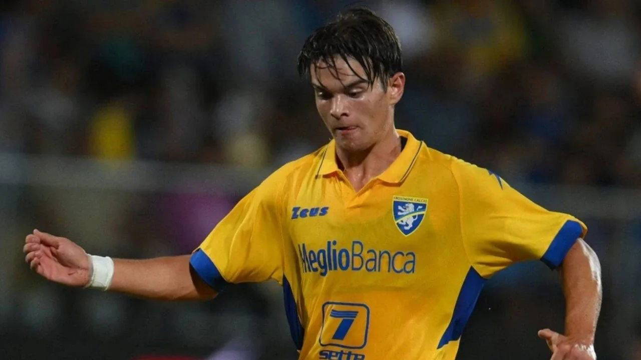 İsak Vural kimdir? İsak Vural kaç yaşında, nereli? İsak Vural hangi takımlarda oynadı?