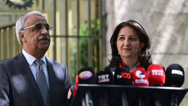 DEM Parti İmralı heyetinden Bakan Tunç'a ziyaret