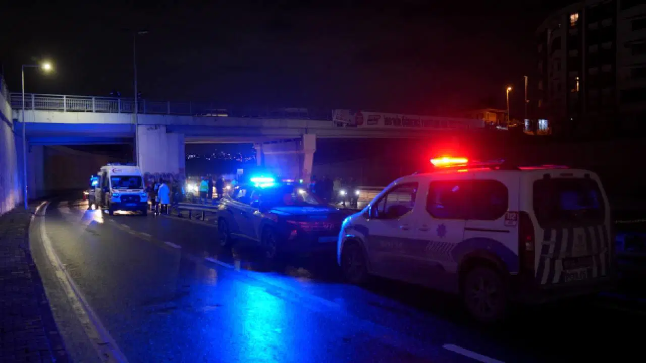 İstanbul'da feci kaza: İki motosikletli hayatını kaybetti!