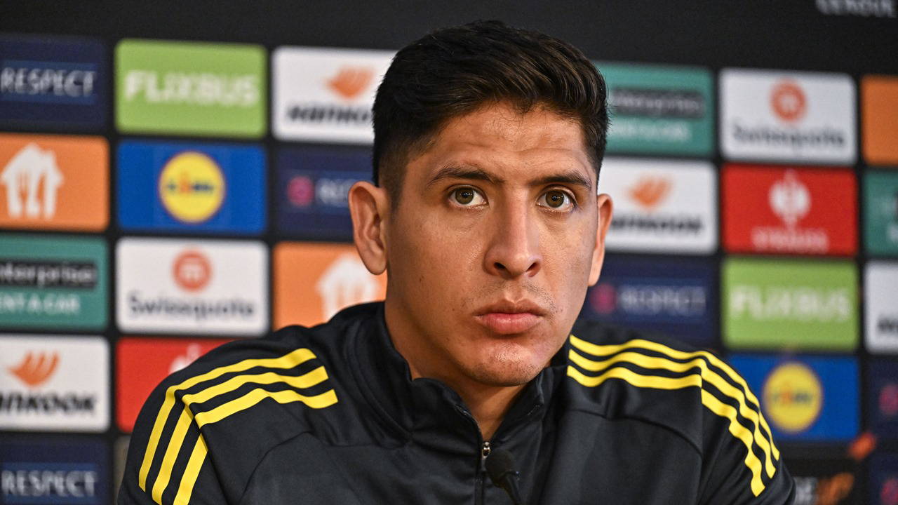 Edson Alvarez'den eleştirilere yanıt!