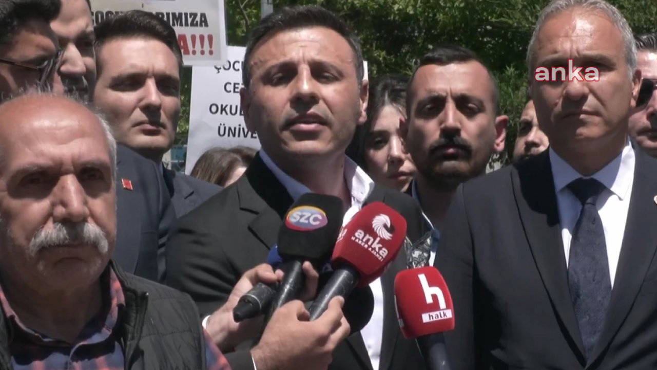 Özgür Çelik'ten Esila Ayık'ın tahliyesi sonrası açıklama:  Cezaevinde hala tutuklu bulunan gençler bir an önce tahliye edilmeli 