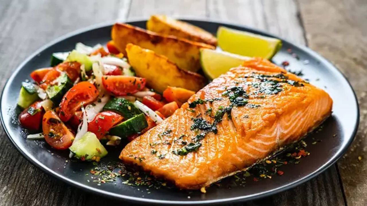 Fırında sağlık bombası: Fırın somon tarifi
