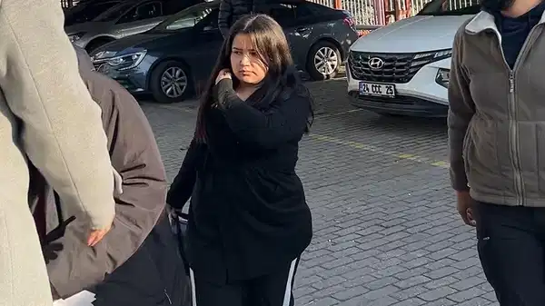 Aşk vaadiyle 1,5 milyon lira dolandıran firari hükümlü yakalandı