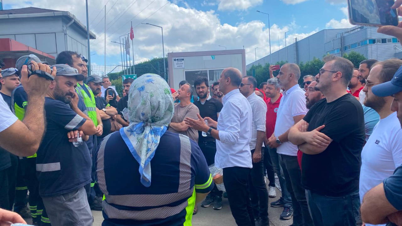Gebze’de üretim yapan İngiliz devinde üretim durdu: İşçiler sendikal hakları için direniyor
