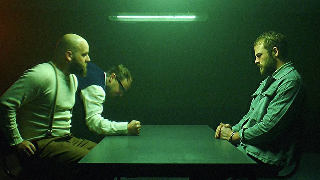 Dövüş Kulübü (Knuckledust) filminin konusu ne? Dövüş Kulübü filminin oyuncuları kim?