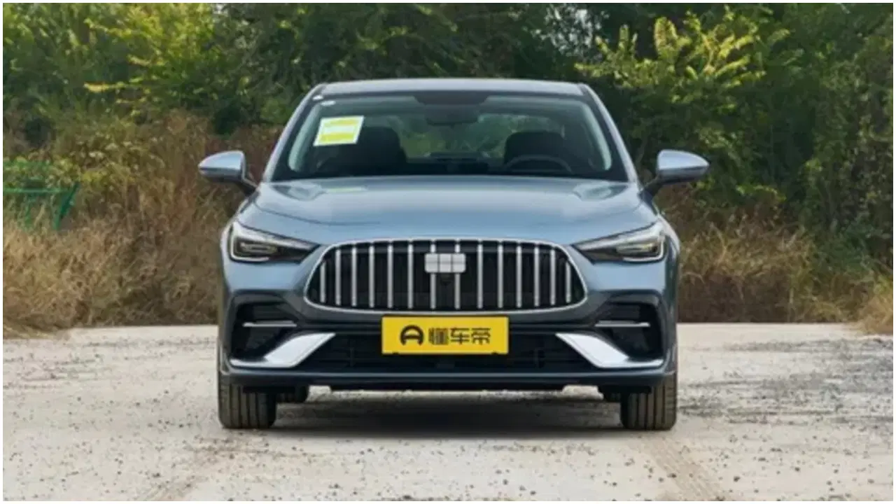 Çinli model Togg'un 4'te 1 fiyatına satışa sunuldu! İşte 1700 km menzilli yeni sedan...