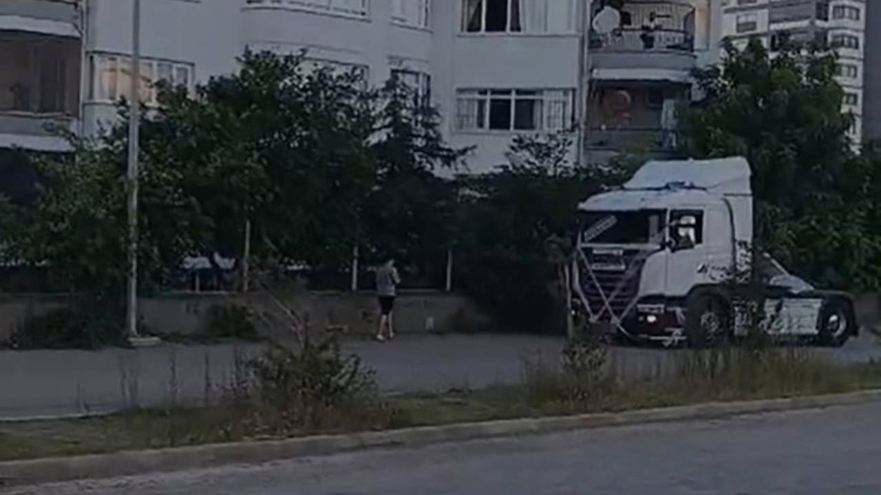 Düğün konvoyunda havalı korna çalan 8 kamyon sürücüsüne 168 bin TL ceza kesildi