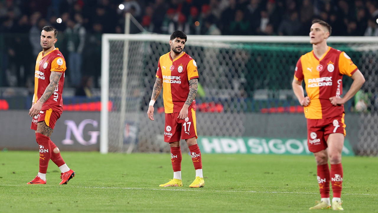Zirve yarışında yara aldı... Galatasaray, Konya'da kayıp! Konyaspor 2-0 Galatasaray