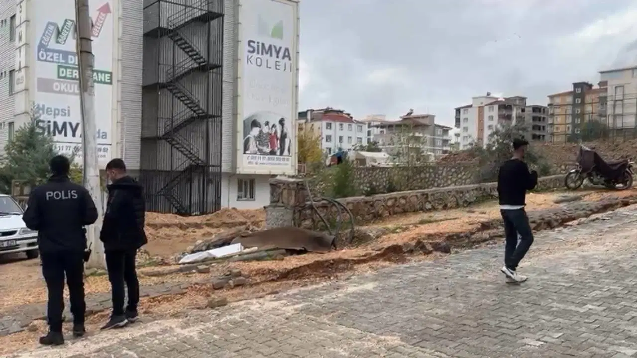 Su dolu asansör çukuruna düştü... 7 yaşındaki çocuk hayatını kaybetti!