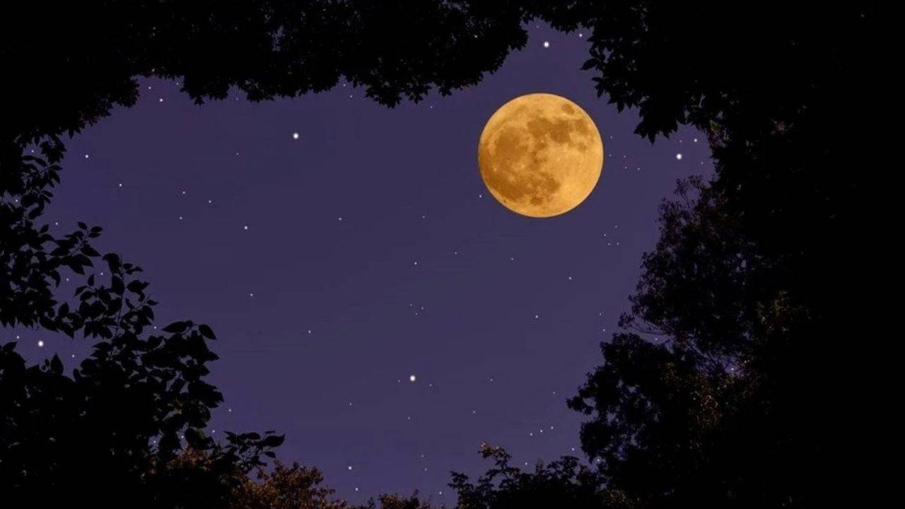 Süper Ay ne zaman, saat kaçta ve nereden görülecek? Süper Ay Türkiye'den izlenecek mi?