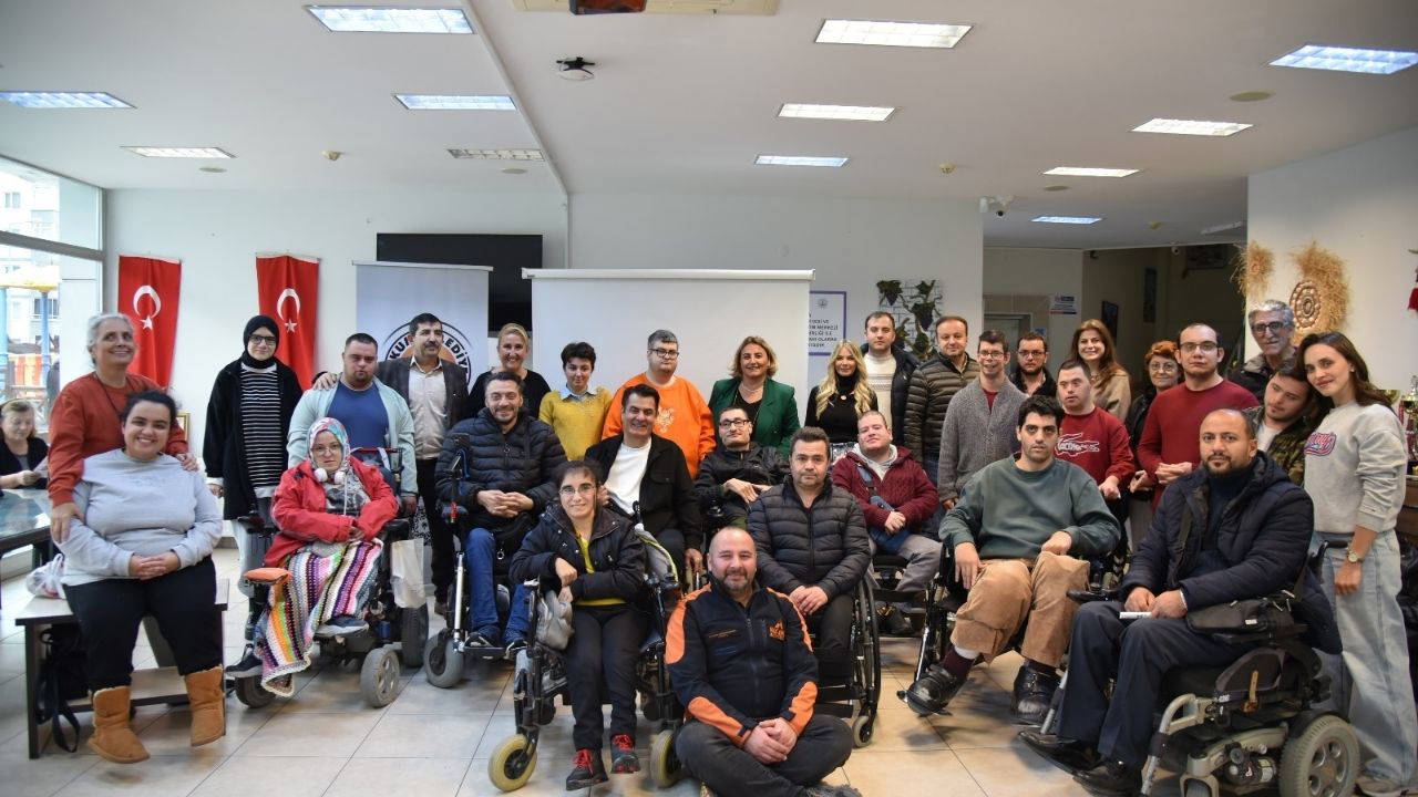 Atakum Belediyesinden özel gereksinimli bireylere yönelik afet farkındalık eğitimi