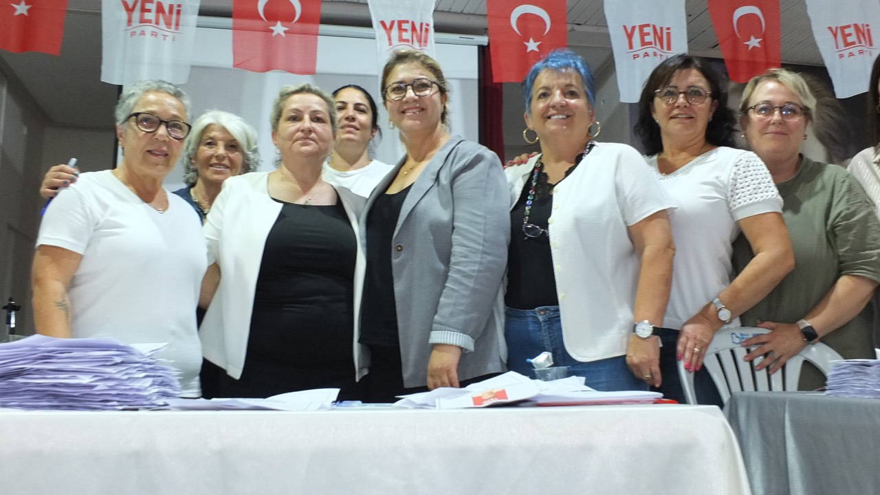YENİ Parti Burhaniye İlçe Başkanlığı'na Çiğdem Avcu seçildi