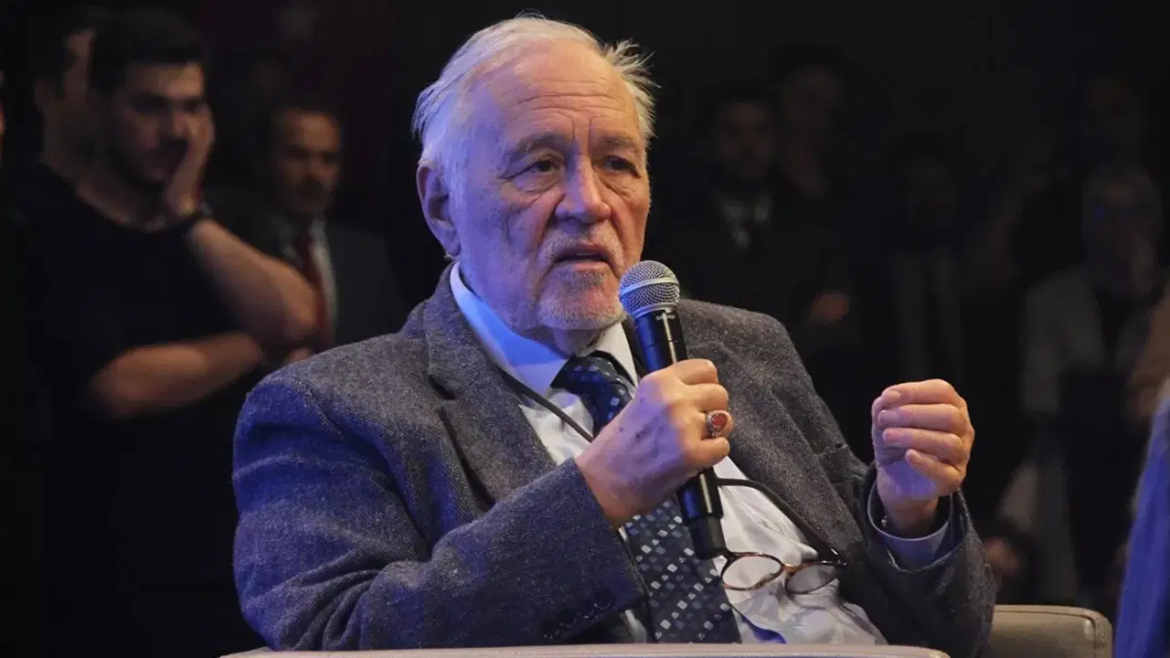 Kızı, İlber Ortaylı'nın hastalığını böyle anlatmıştı: 'Organları, yaşa bağlı yoruldu...'