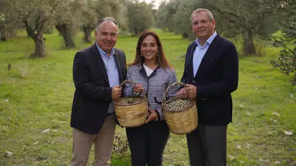“Zeytin Dostları” Ayvalık’ta buluştu