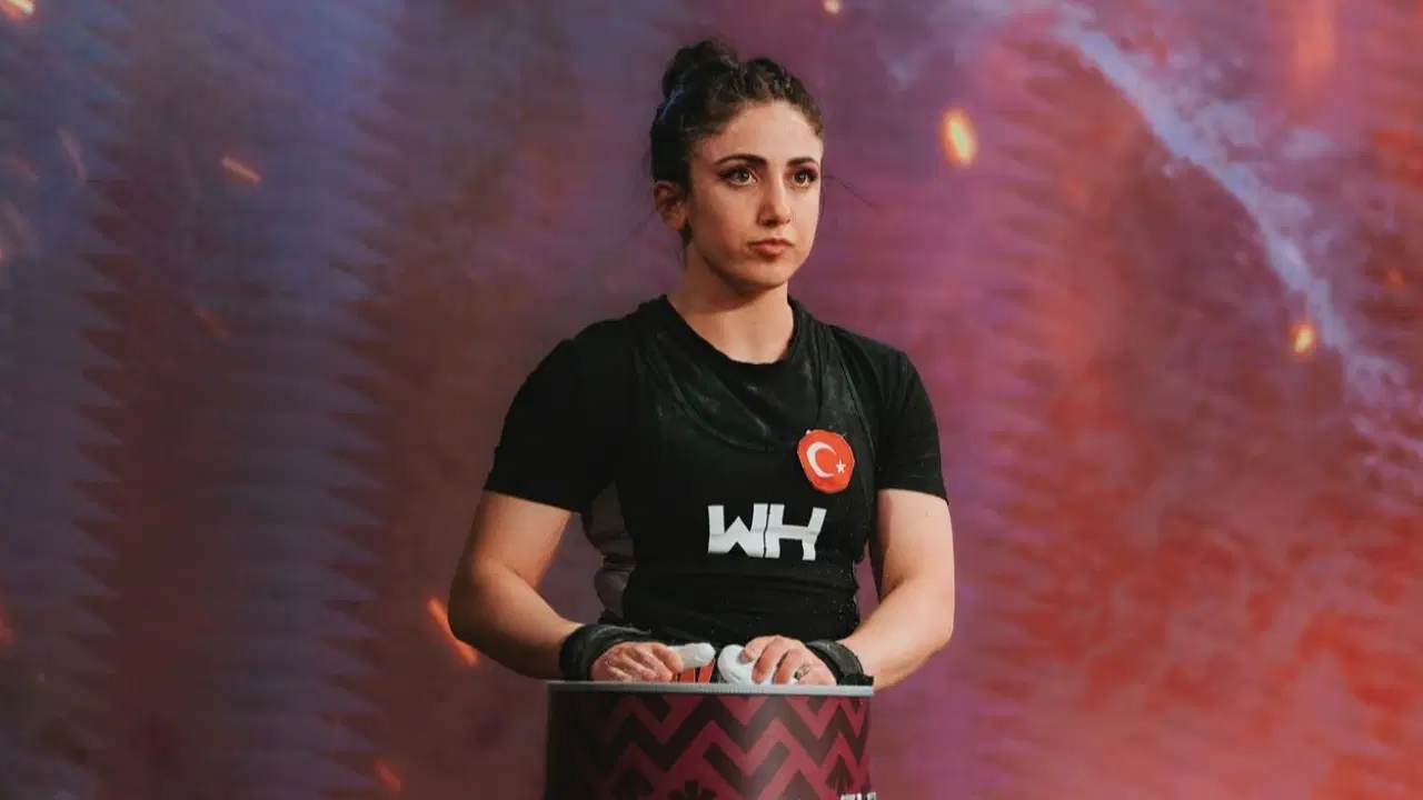 Milli halterci Gamze Altun Avrupa ikincisi!