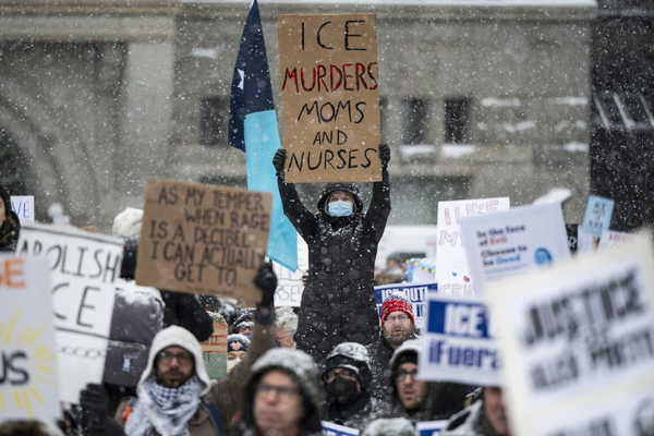 ABD’de protestolar büyüyor: Trump’tan geri çekilme sinyali