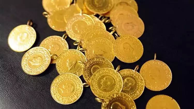 Altın güne hareketli başladı: Fiyatlar yönünü değiştirdi! Gram, çeyrek, Cumhuriyet altını bugün ne kadar oldu? 4 Haziran 2025 Çarşamba altın fiyatları…