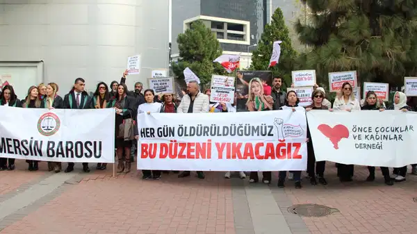 Katledilen 16 yaşındaki Hiranur için adalet çağrısı: 'İktidarın İçişleri Bakanı da suçludur!'