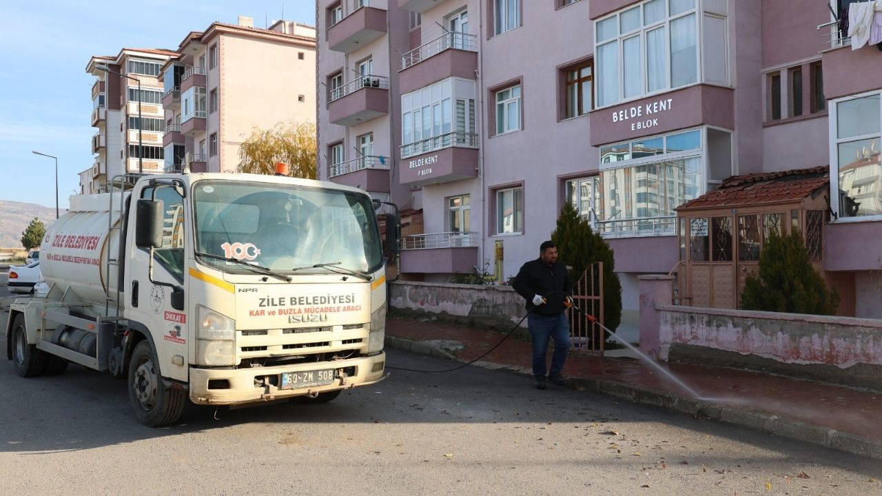 Mahallelerde temizlik seferberliği sürüyor