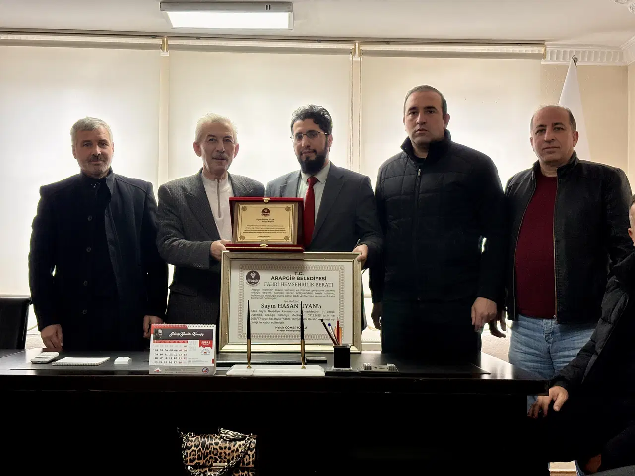 Arapgir'de müftü Uyan'a fahri hemşerilik beratı verildi