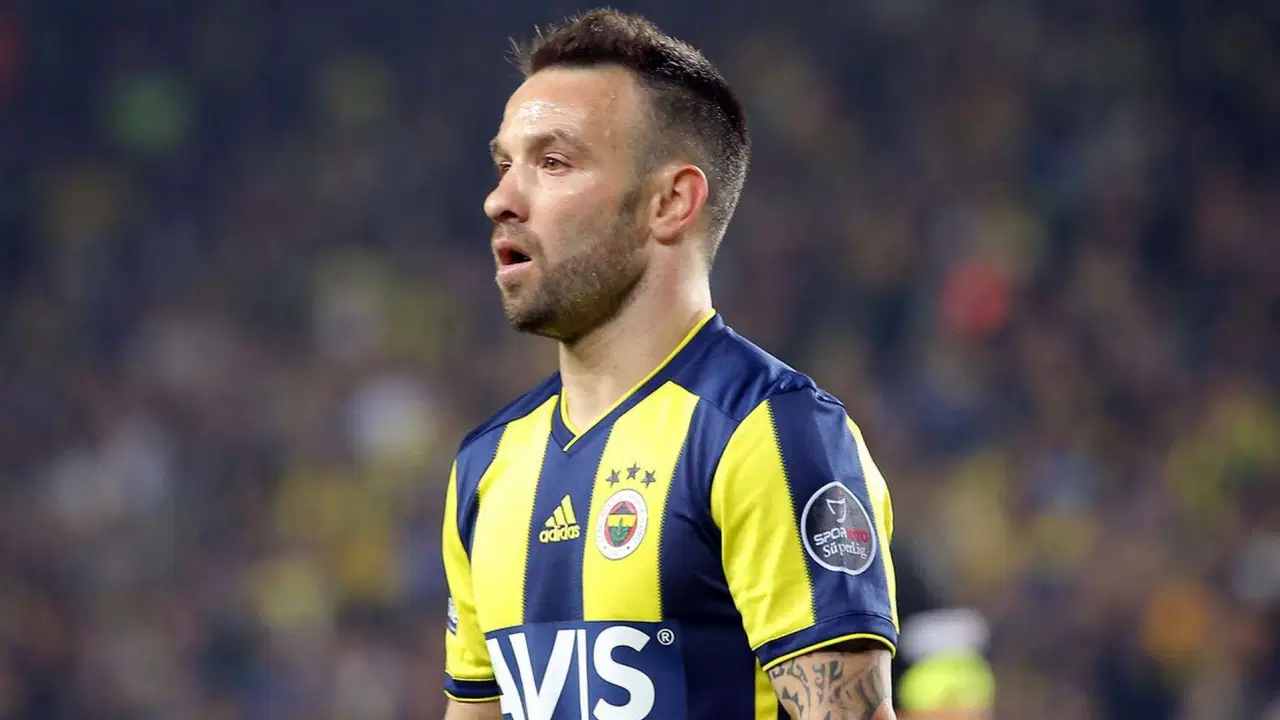 Eski Fenerbahçeli Mathieu Valbuena'dan Lyon eşleşmesi açıklaması: 'Fark yaratabilecek kilit oyuncu...'
