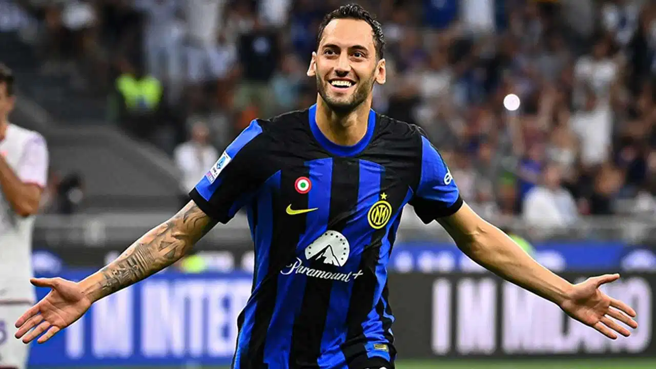 Hakan Çalhanoğlu'ndan Galatasaraylıları heyecanlandıran paylaşım!