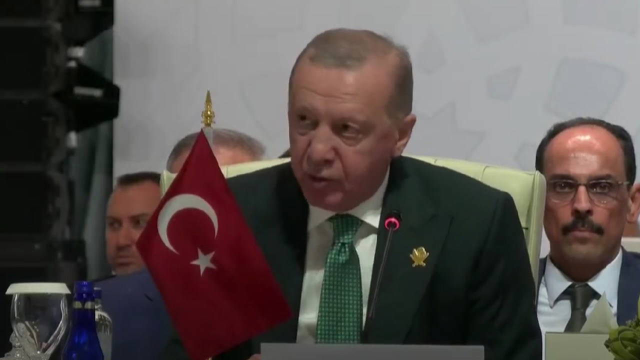 Erdoğan'dan Arap ülkelerine 'İsrail' çağrısı