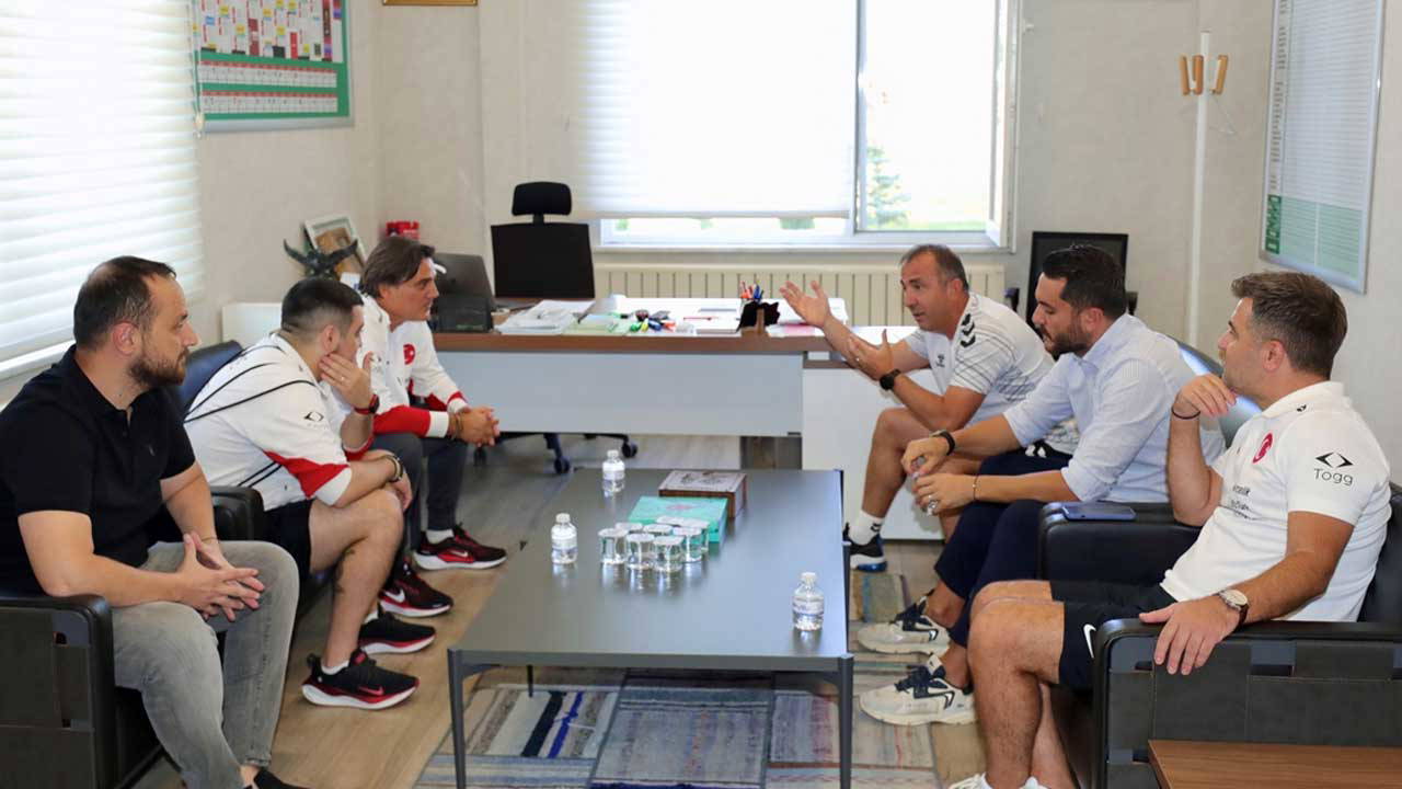 Konyaspor, A Milli Futbol Takımı'nı ağırladı!