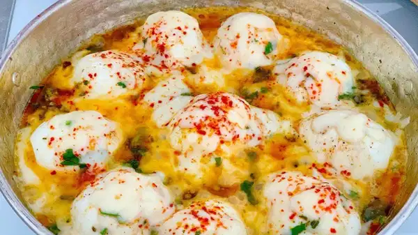 Osmanlı'dan gelen sade lezzet: Tereyağlı yumurta kapama tarifi