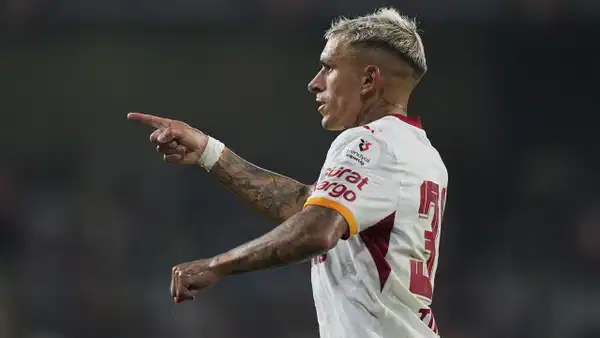 Dört yıllık hasret sona eriyor: Diego Forlan'dan Torreira kararı