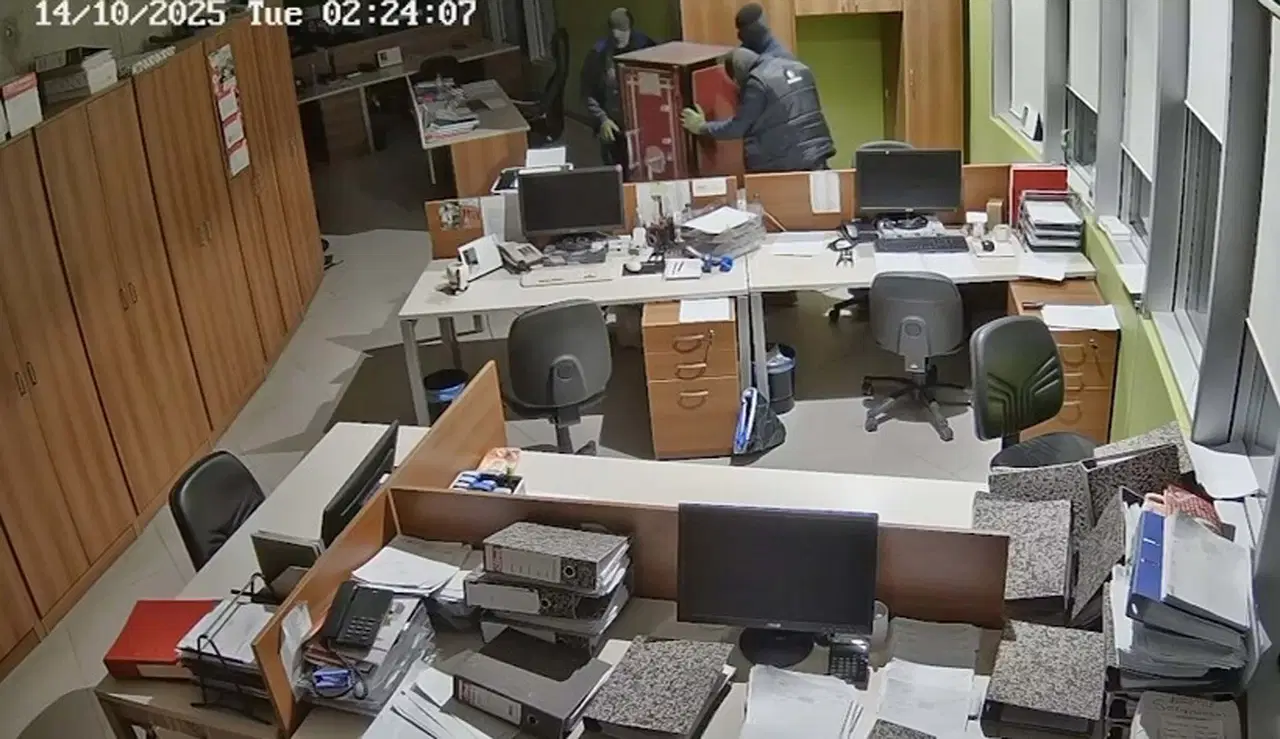 Manisa'da çelik kasadan hırsızlığa 5 tutuklama