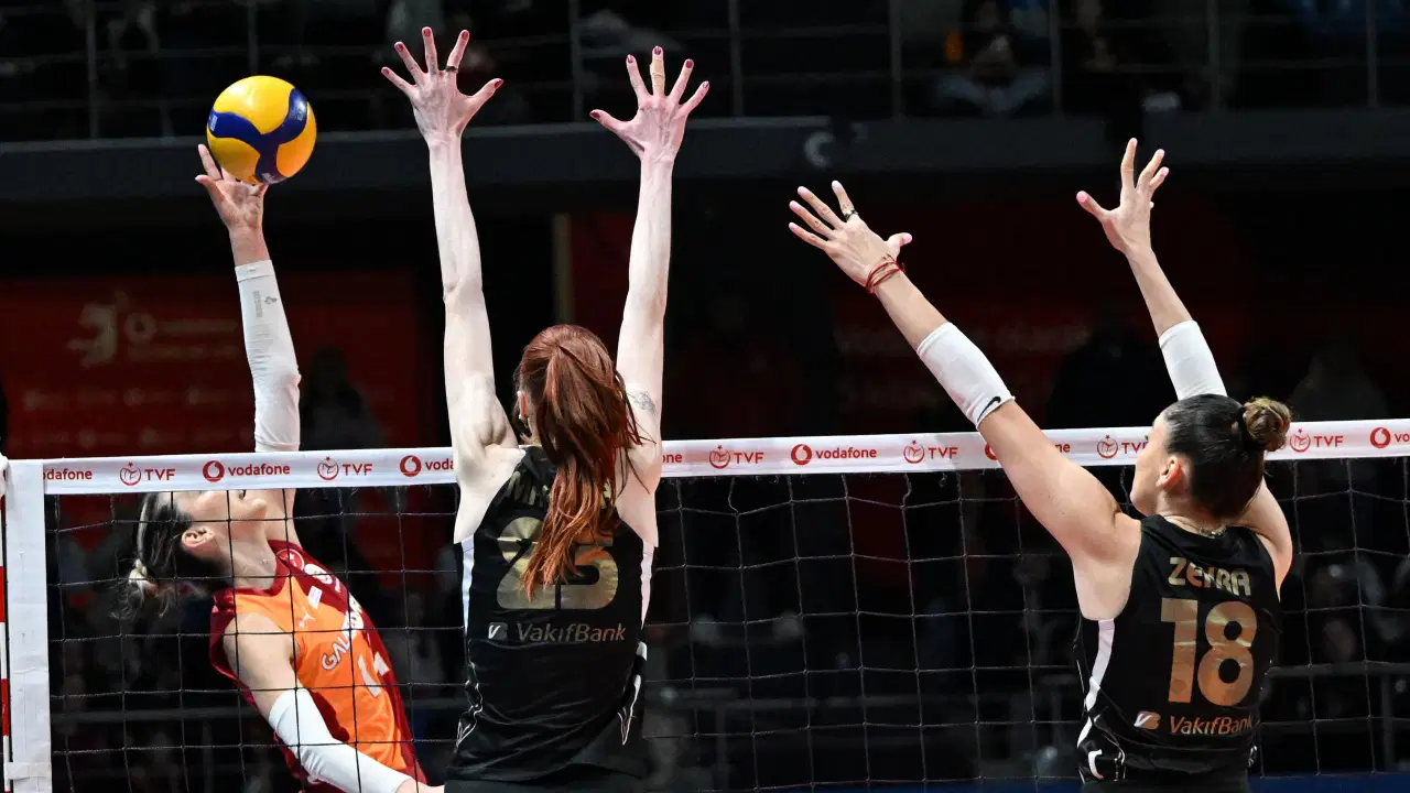 VakıfBank, Galatasaray'a set vermedi!