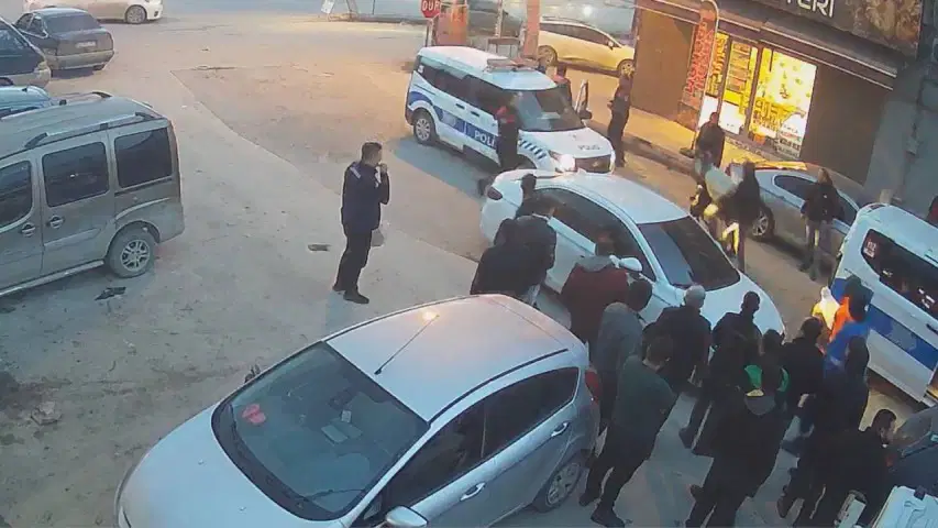 Malatya'da kadına sokak ortasında silah çekti