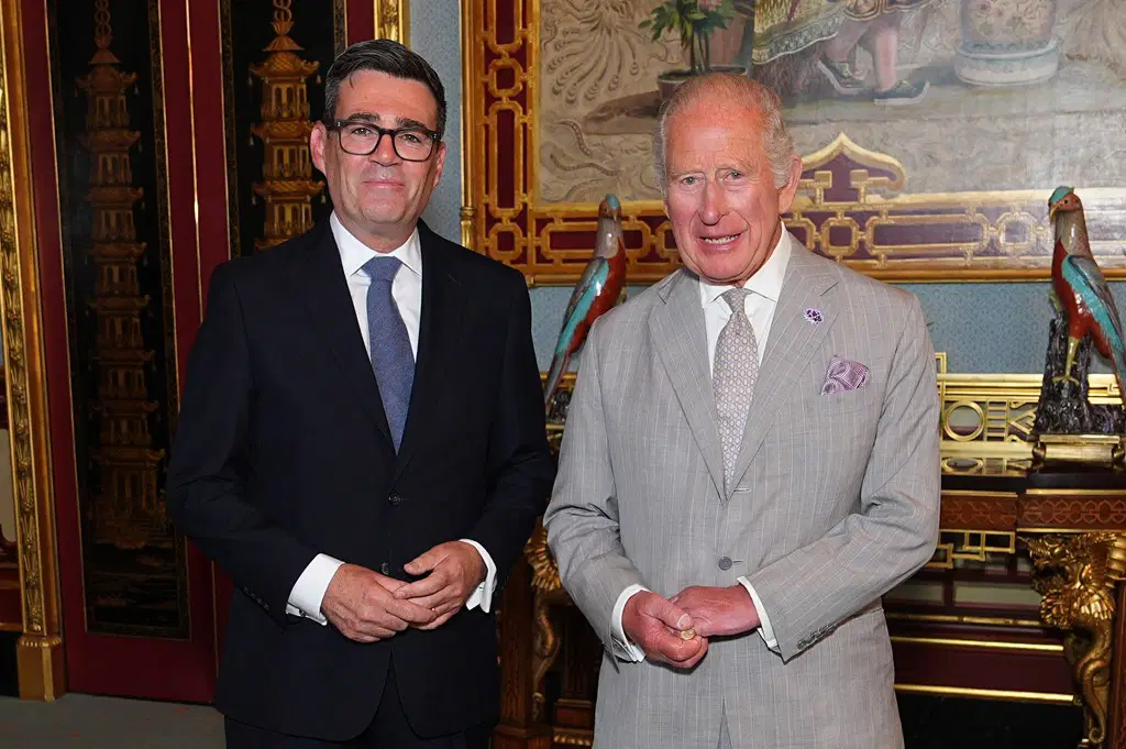 Buckingham Palace announces: Andy Burnham becomes UK's new prime minister