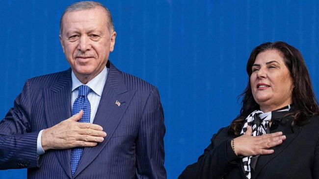 AKP'ye geçti, hizmeti kesti...
