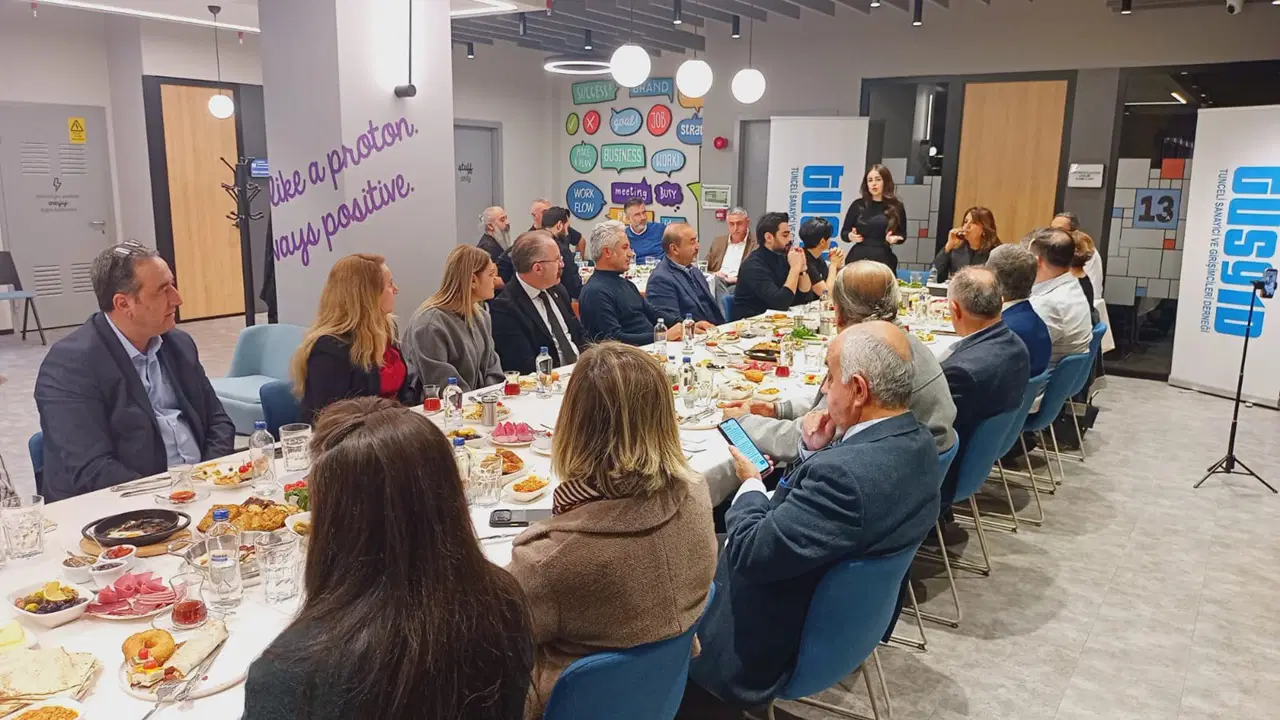 Sağlıklı bir gelecek için toplumsal sorun ve sorulara ışık tutuluyor!