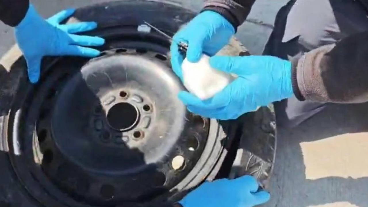 Yedek lastikten uyuşturucu çıktı