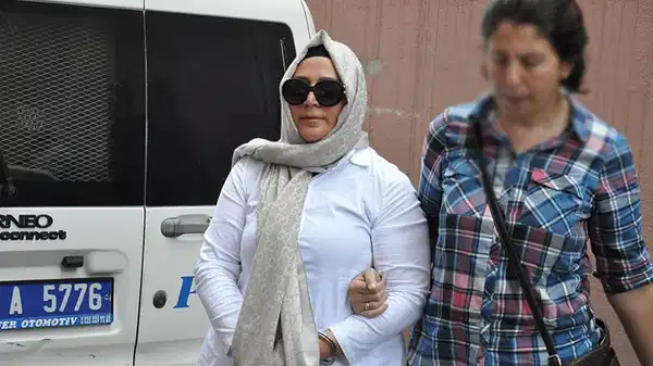 Eski Boydak Holding CEO'su Memduh Boydak'ın eşi Meral Boydak FETÖ'den beraat etti