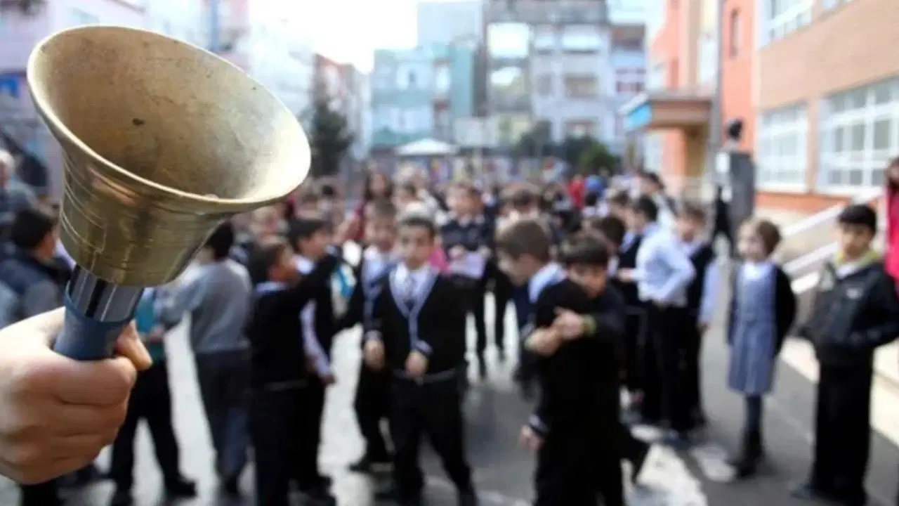 Okullarda son ders zili 20 Haziran'da çalacak
