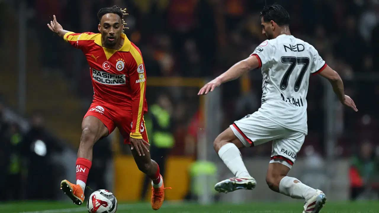 Kiralık olarak kadrosuna katmıştı: Galatasaray'dan Sacha Boey kararı