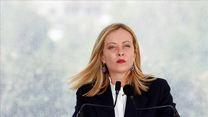 İtalya’da Meloni'nin partisinden peçe yasağı teklifi