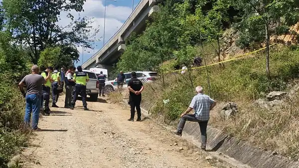 Uzman doktor viyadükte ölü bulundu