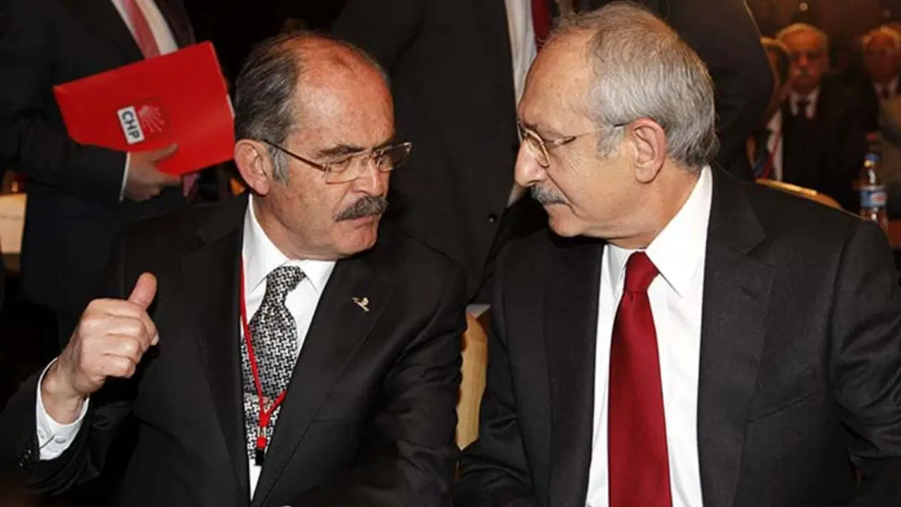 CHP’nin simge isimlerinden Büyükerşen’den Kılıçdaroğlu’na sert eleştiriler: ‘Siyasi hırslarının, maalesef aklının çok üstünde olduğu gerçeğini…’