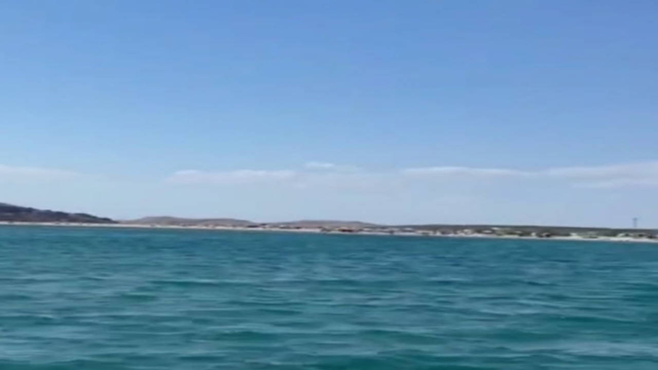 Göçmen botu, Sahil Güvenlik botuna çarptı: 5 ölü